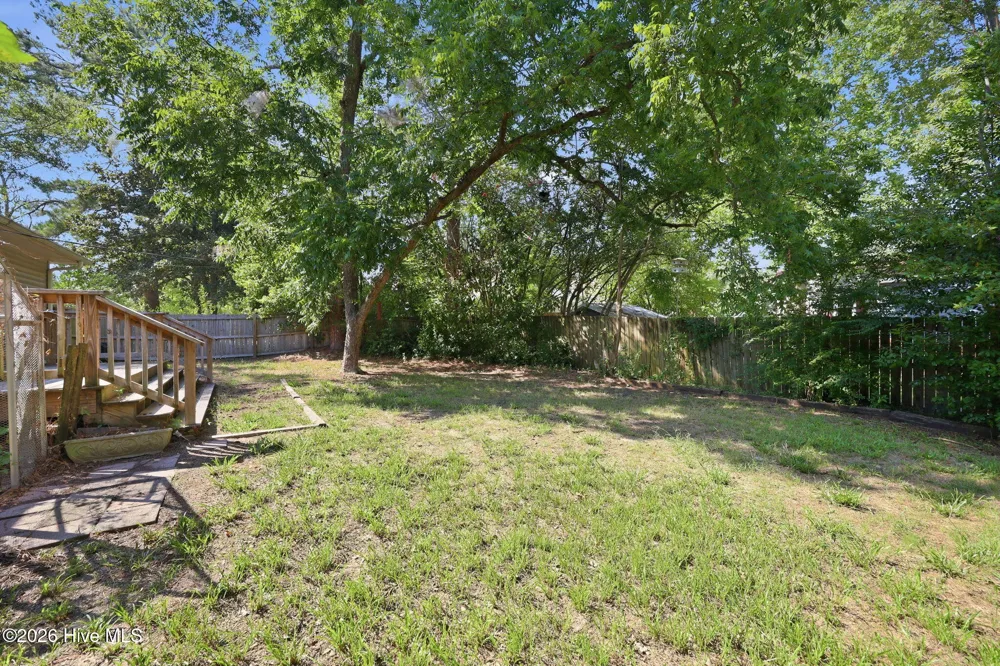 2503 E 5th Street Greenville, NC 27858