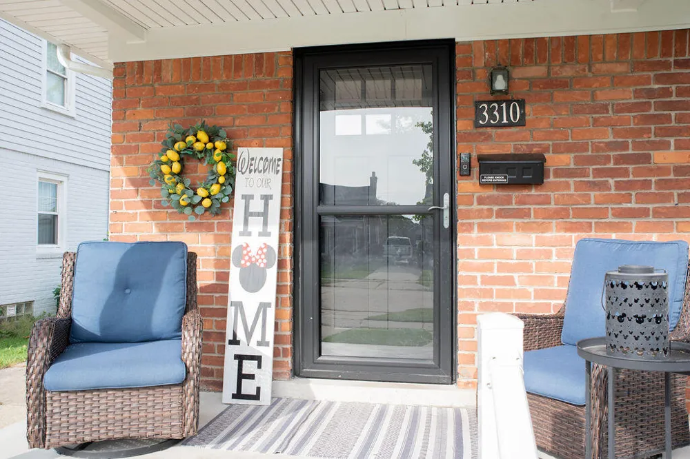 3310 Birchwood Street Trenton, MI 48183