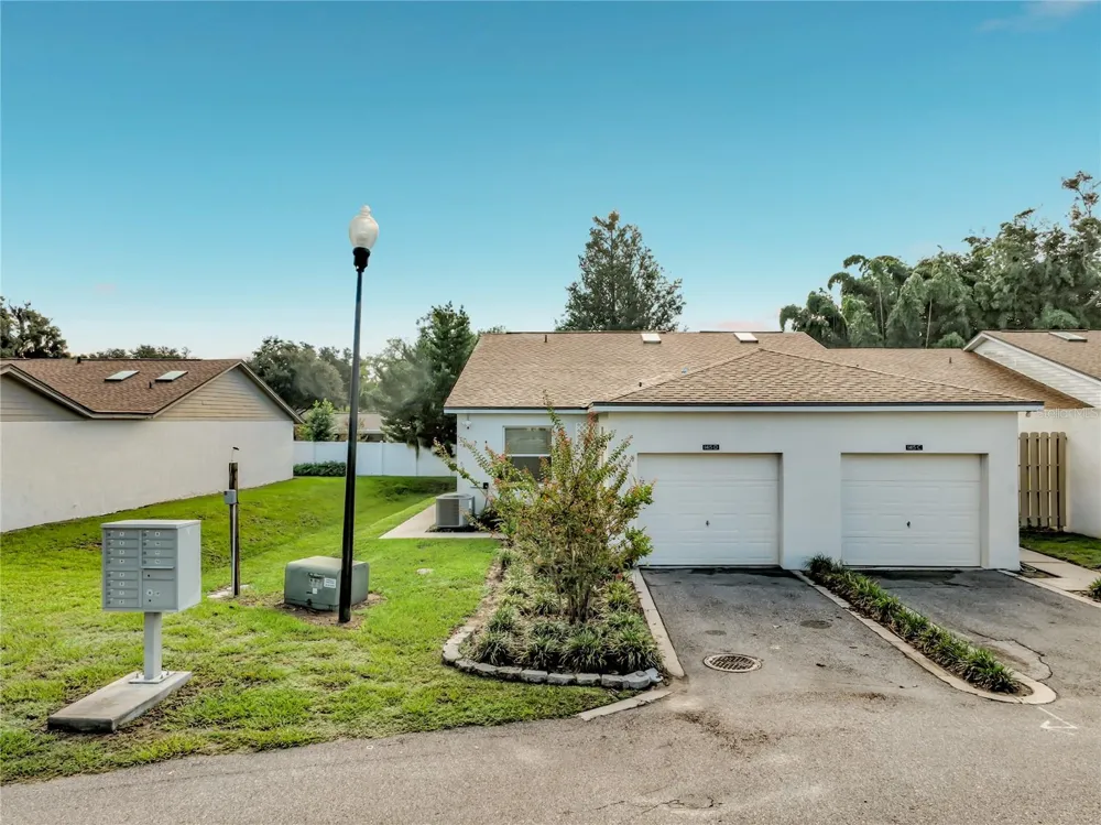 1415 OAK PLACE #D Apopka, FL 32712
