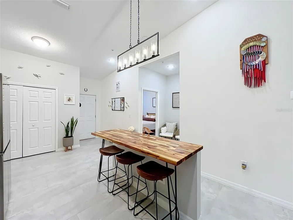 1415 OAK PLACE #D Apopka, FL 32712