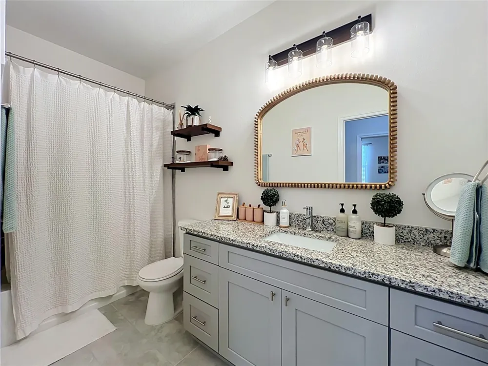 1415 OAK PLACE #D Apopka, FL 32712