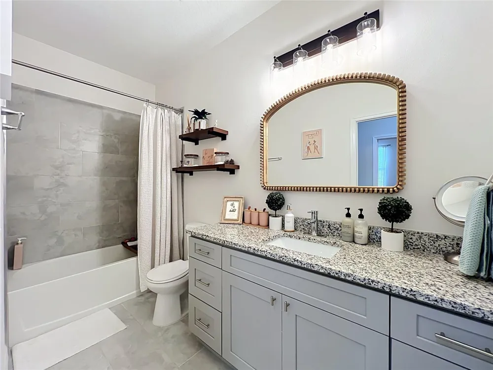 1415 OAK PLACE #D Apopka, FL 32712