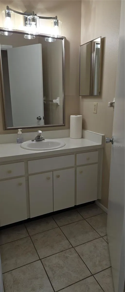 Address Not Shown Pinellas Park, FL 33782