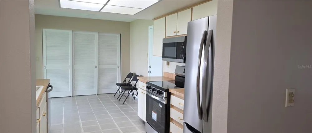 Address Not Shown Pinellas Park, FL 33782