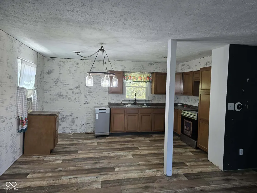 3434 W Serenity Parkway Connersville, IN 47331