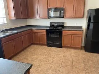 6113 Randleman Drive Del Valle, TX 78617
