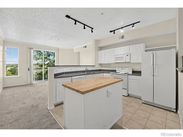 2086 Concord Lane Superior, CO 80027
