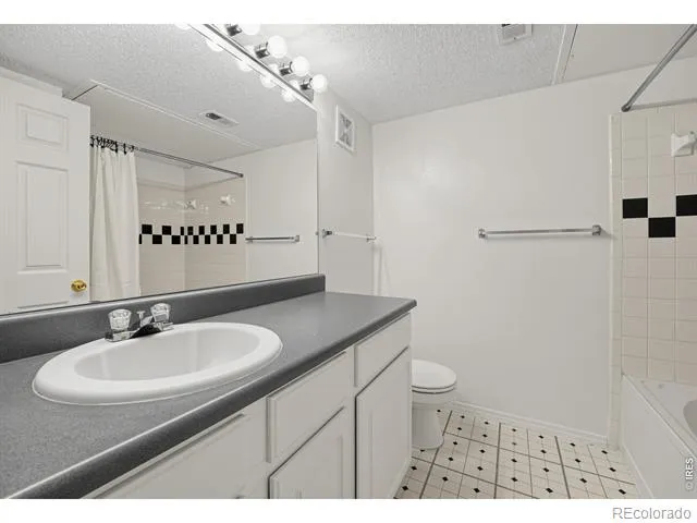 2086 Concord Lane Superior, CO 80027