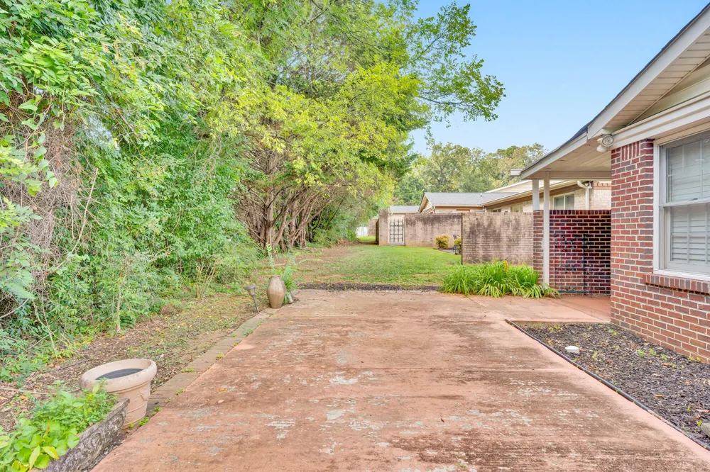 6648 Hickory Manor Circle Chattanooga, TN 37421