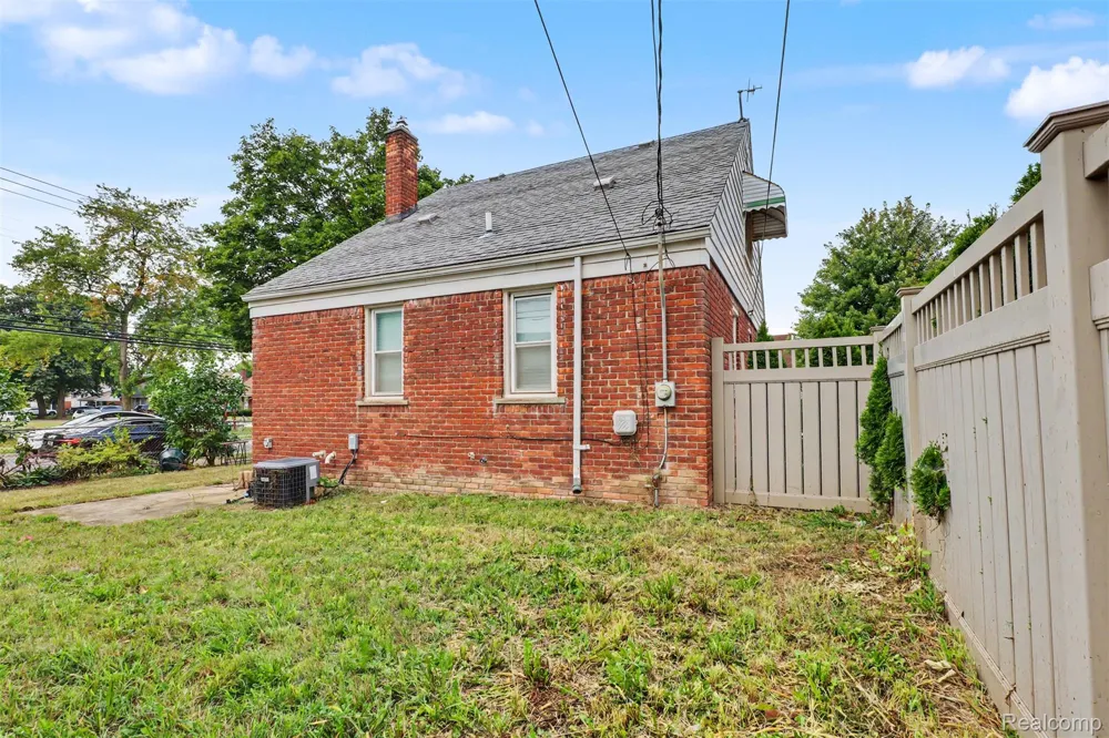 3365 Linden Street Dearborn City, MI 48124