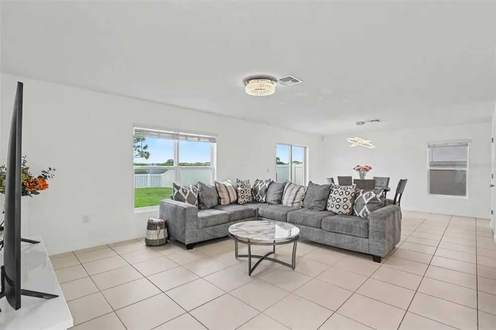 498 OLIVE CONCH STREET Ruskin, FL 33570