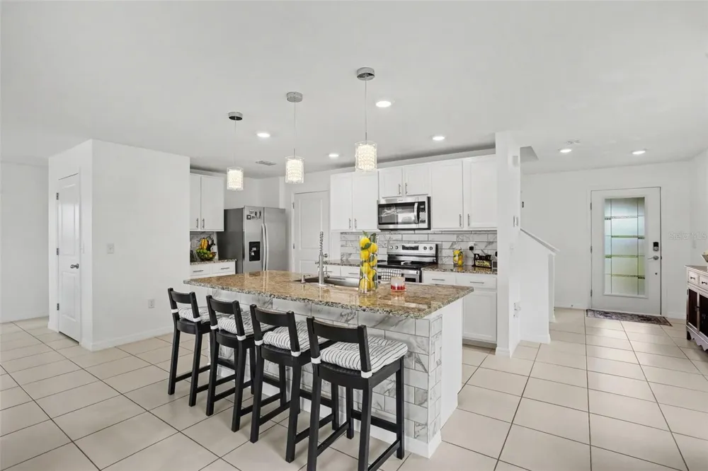 498 OLIVE CONCH STREET Ruskin, FL 33570