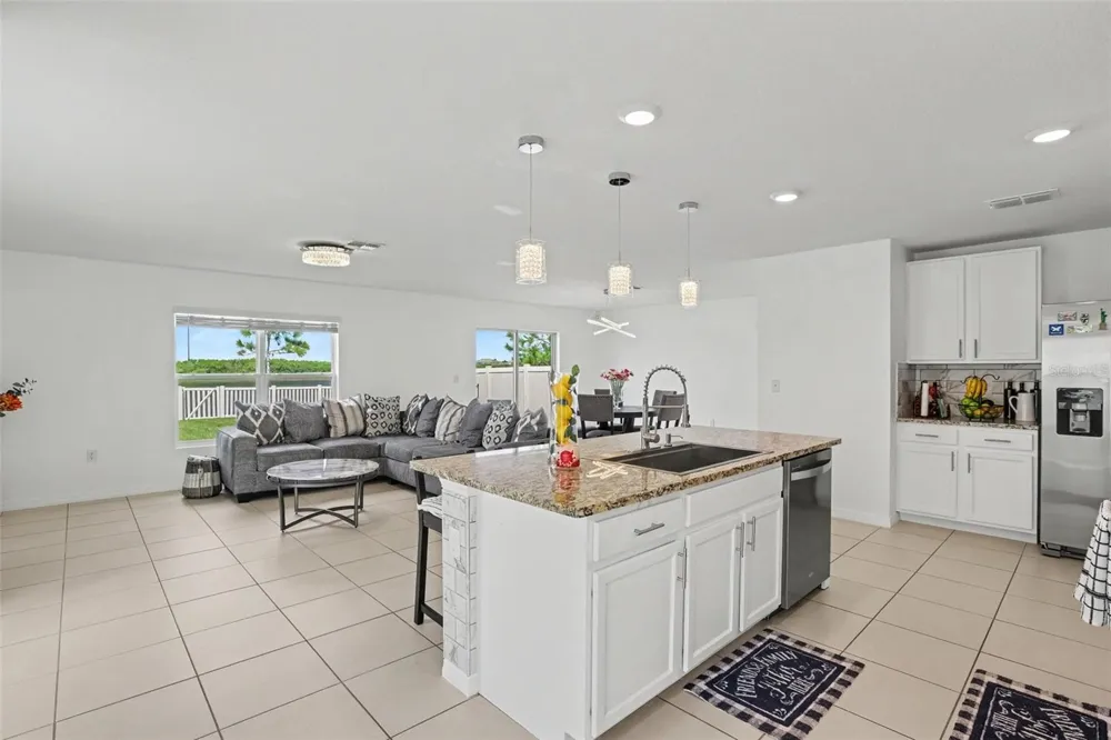 498 OLIVE CONCH STREET Ruskin, FL 33570