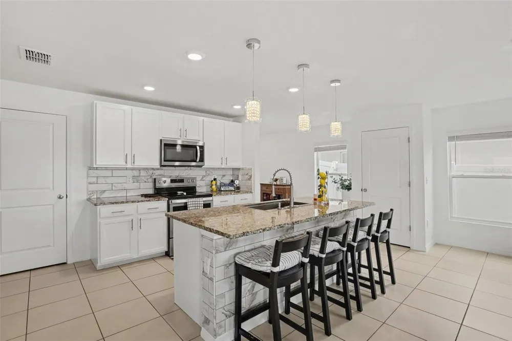 498 OLIVE CONCH STREET Ruskin, FL 33570