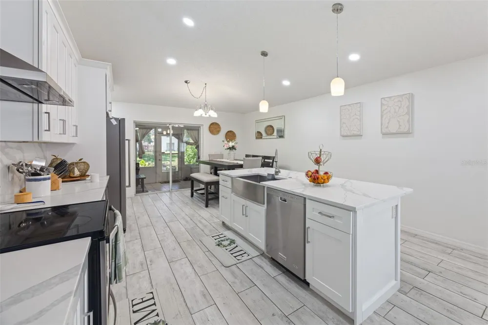 1012 BRENTON LEAF DRIVE Ruskin, FL 33570