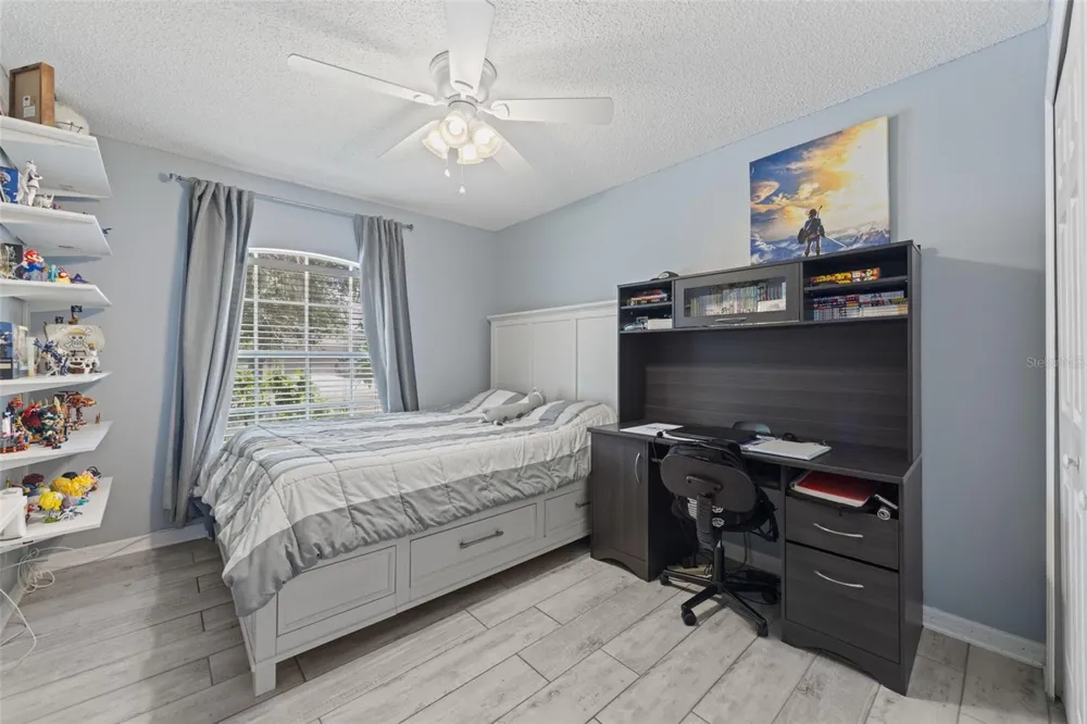 1012 BRENTON LEAF DRIVE Ruskin, FL 33570