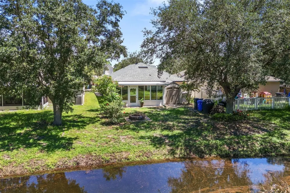 1012 BRENTON LEAF DRIVE Ruskin, FL 33570