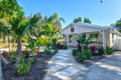 607 37TH STREET W