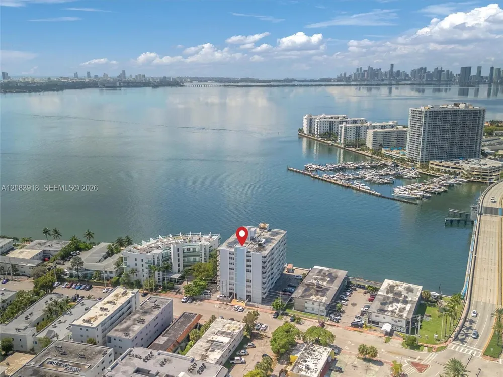 2016 Bay Dr #203 Miami Beach, FL 33141