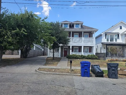 1305 Daughtrey Avenue