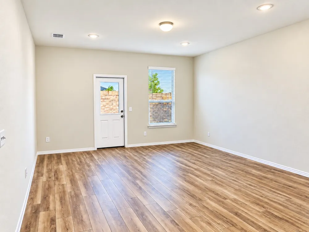 907 Chicadee Street Princeton, TX 75407