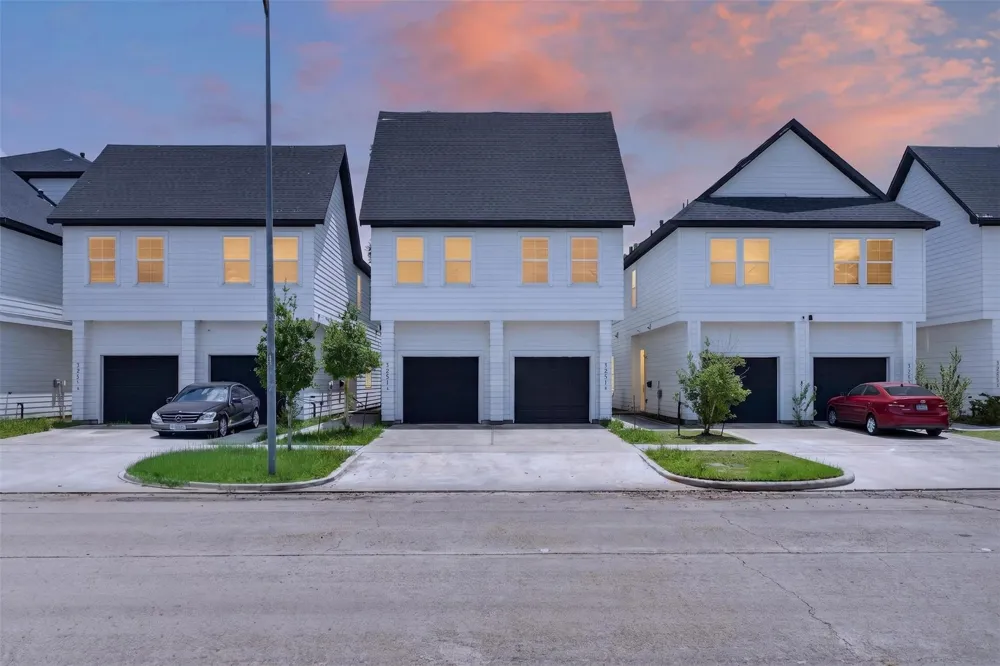 3229 Real Street #A Houston, TX 77087