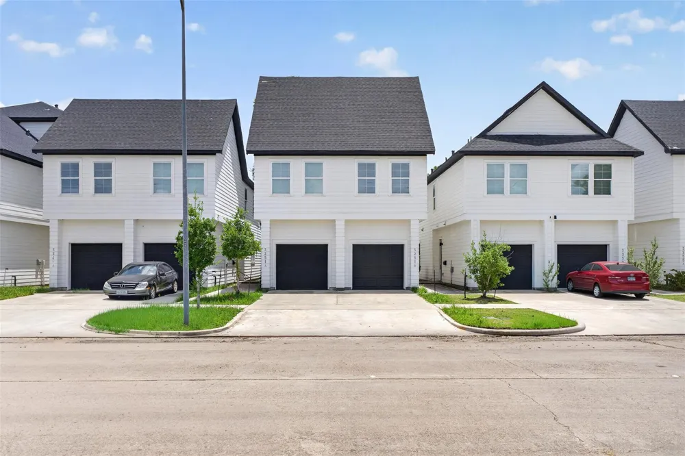 3229 Real Street #A Houston, TX 77087