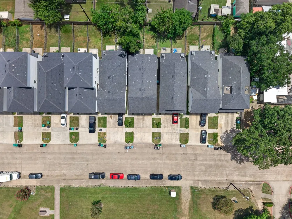3229 Real Street #A Houston, TX 77087