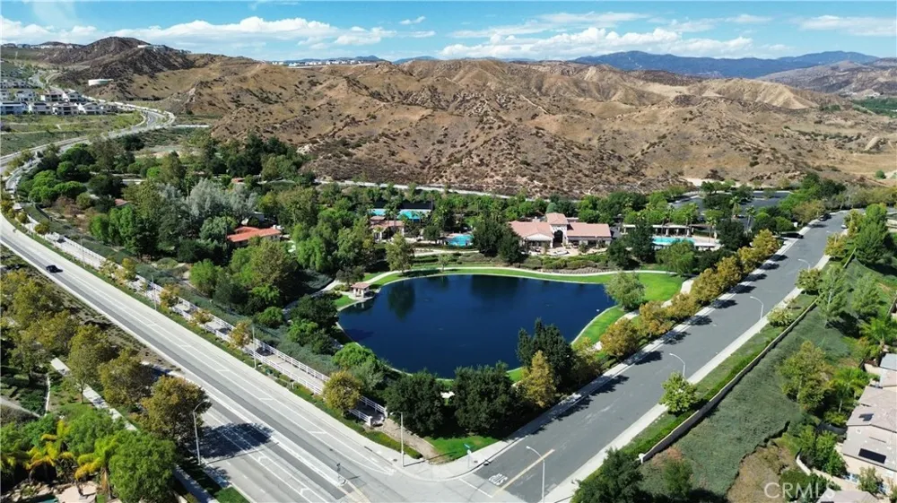 28930 Via Adelena Valencia, CA 91354