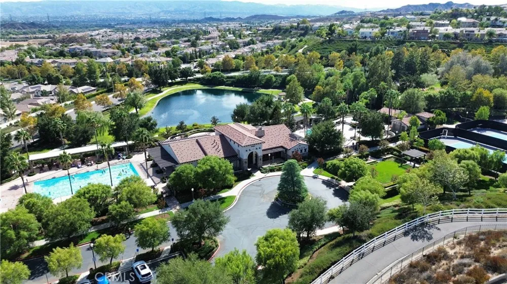 28930 Via Adelena Valencia, CA 91354