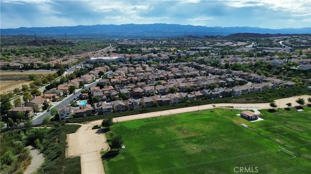 28930 Via Adelena Valencia, CA 91354