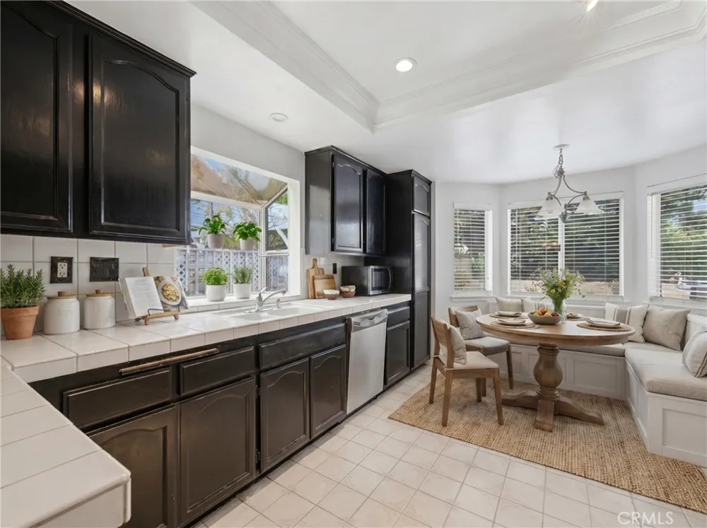 5304 Francisca Way Agoura Hills, CA 91301