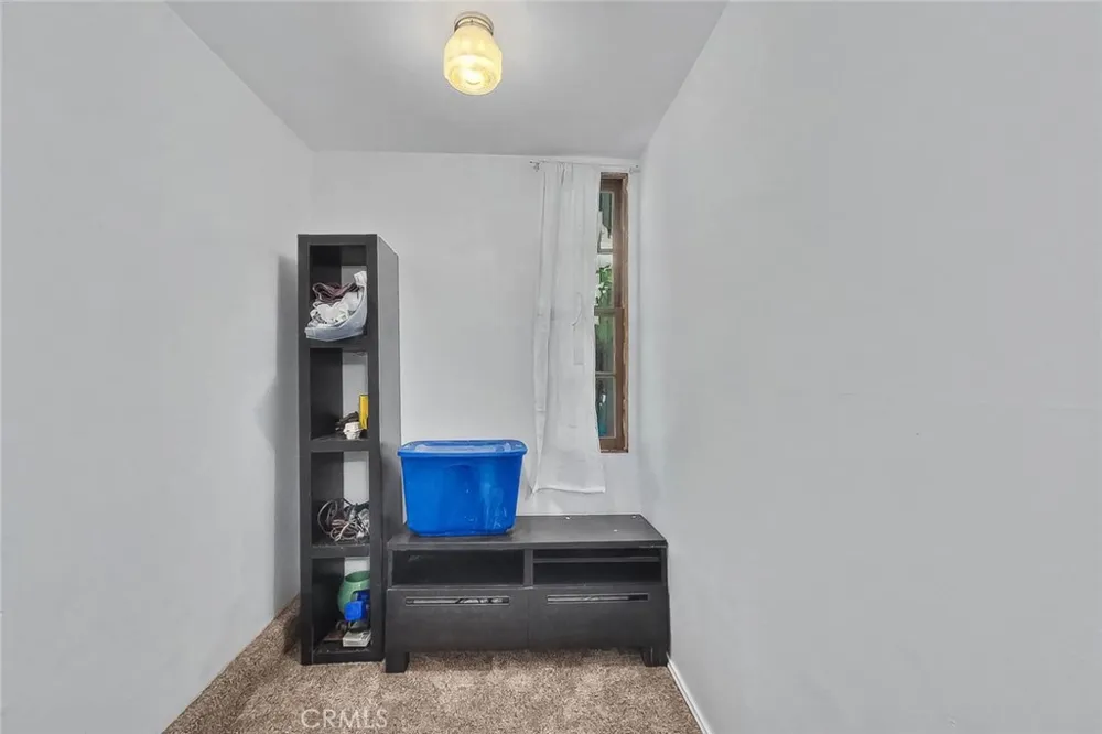 23775 Bowl Crestline, CA 92325