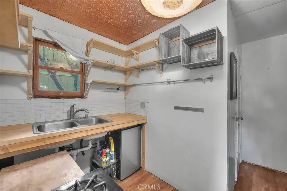 23775 Bowl Crestline, CA 92325