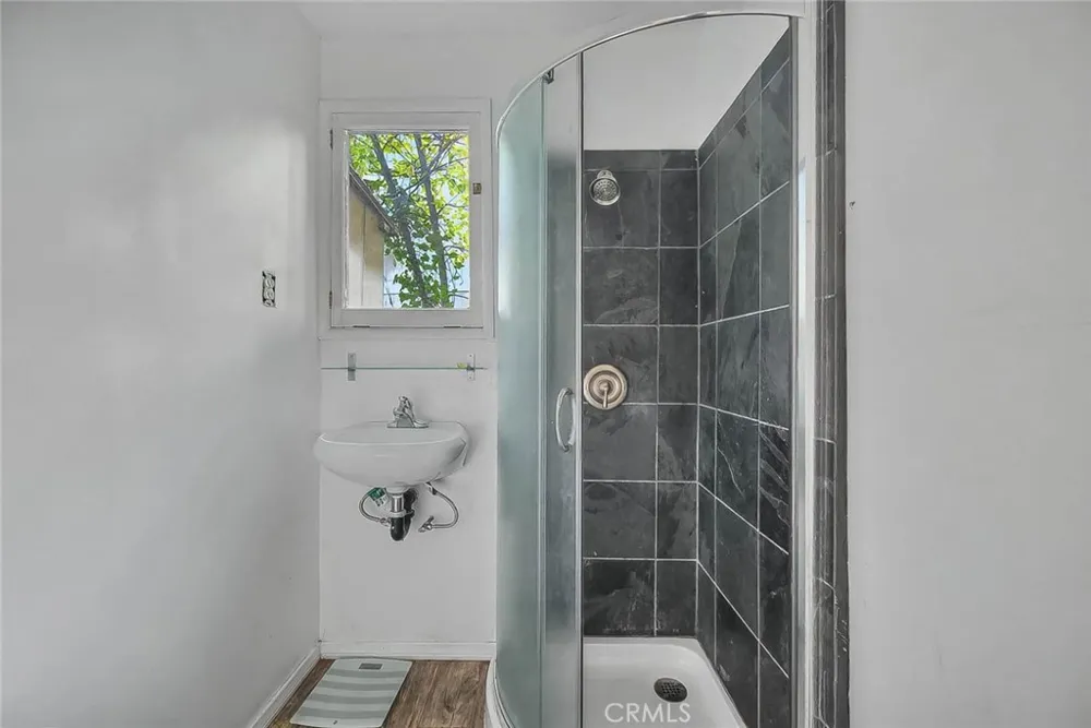 23775 Bowl Crestline, CA 92325