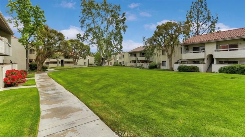 25019 Peachland #234 Newhall, CA 91321