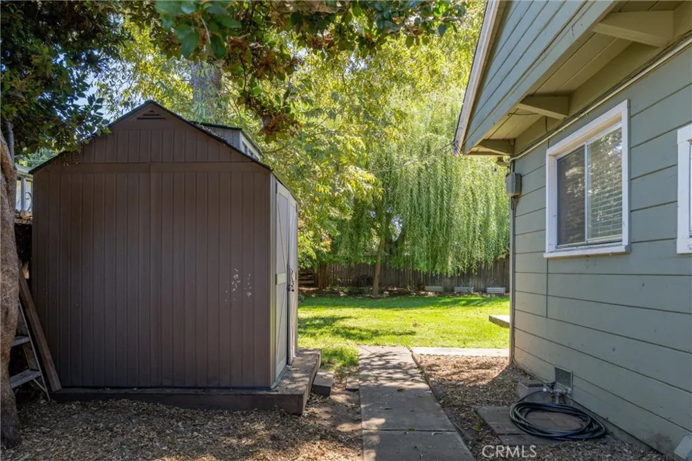 42 Oak Chico, CA 95926