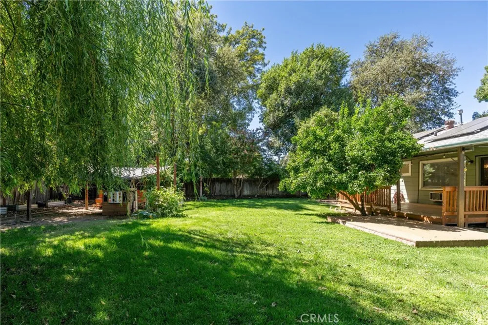42 Oak Chico, CA 95926