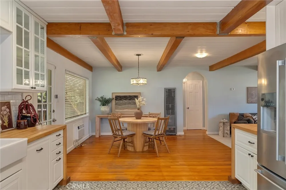 42 Oak Chico, CA 95926
