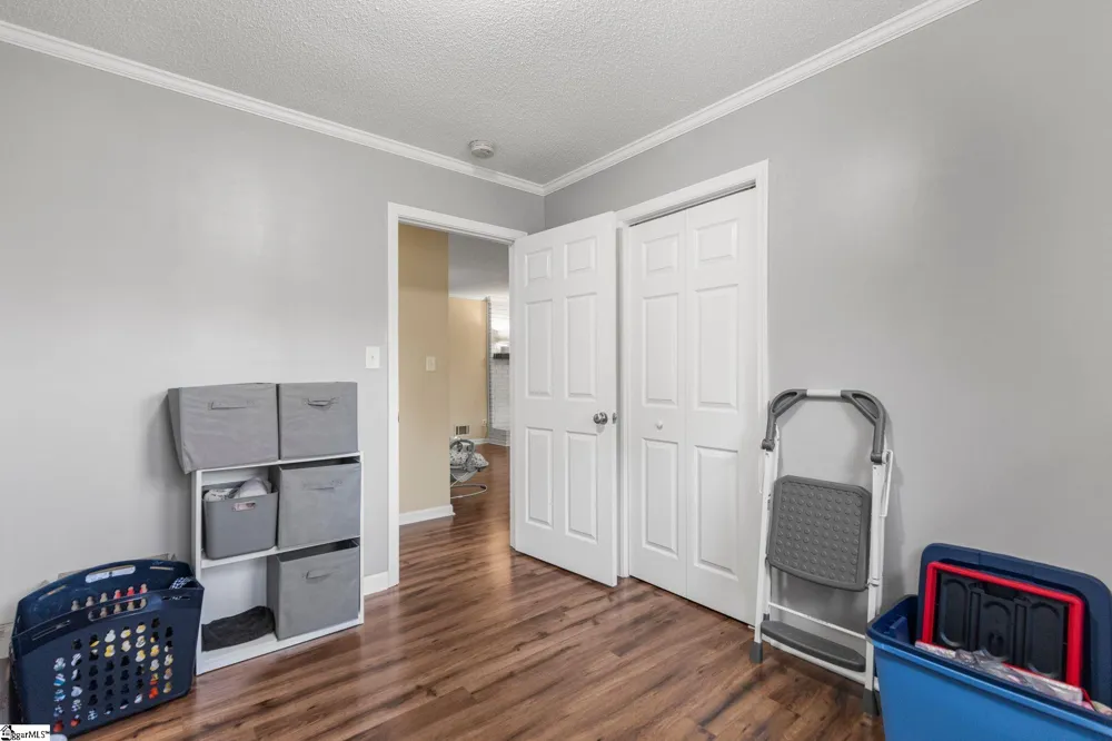 6301 Pinnacle Drive Spartanburg, SC 29303