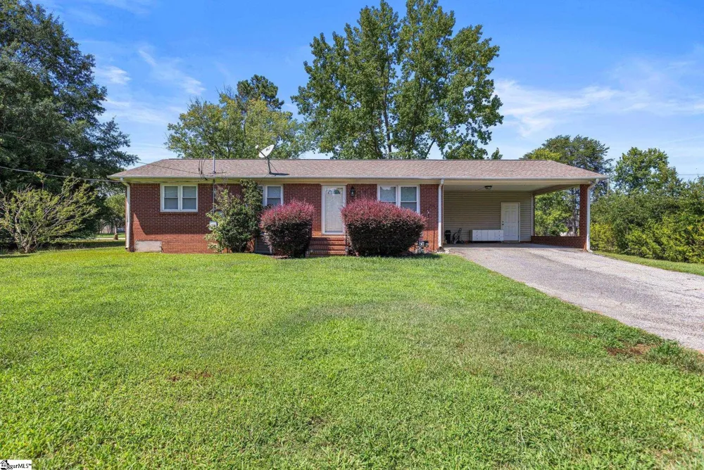 6301 Pinnacle Drive Spartanburg, SC 29303