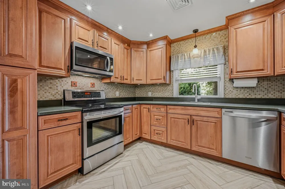 218 LANDENBERG ROAD Landenberg, PA 19350