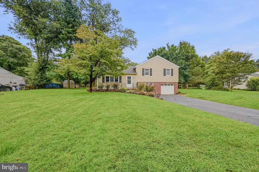 218 LANDENBERG ROAD Landenberg, PA 19350
