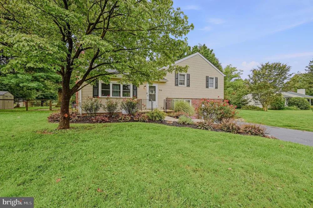 218 LANDENBERG ROAD Landenberg, PA 19350