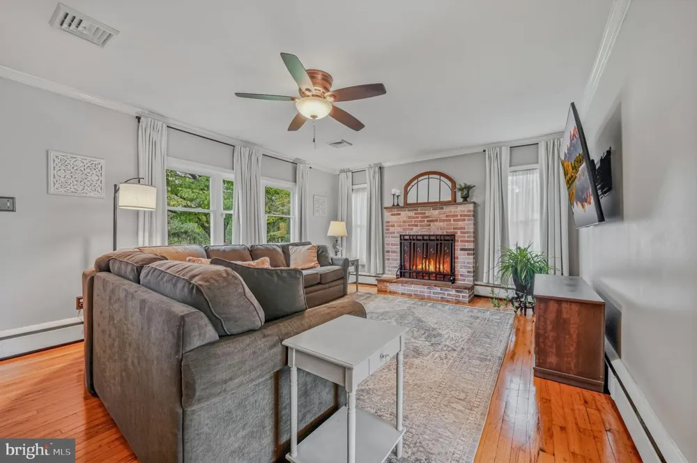 218 LANDENBERG ROAD Landenberg, PA 19350