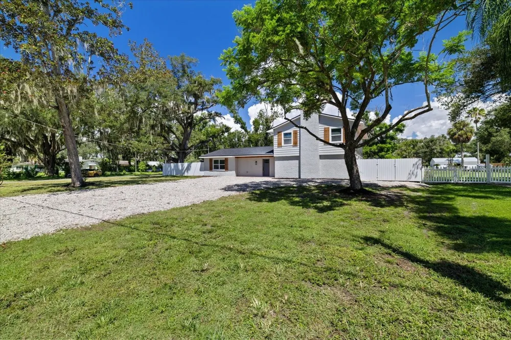 11002 RIVERVIEW DRIVE Riverview, FL 33578