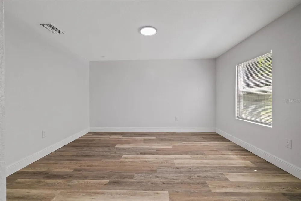 11002 RIVERVIEW DRIVE Riverview, FL 33578