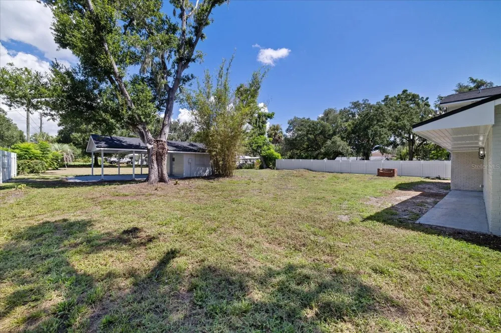 11002 RIVERVIEW DRIVE Riverview, FL 33578