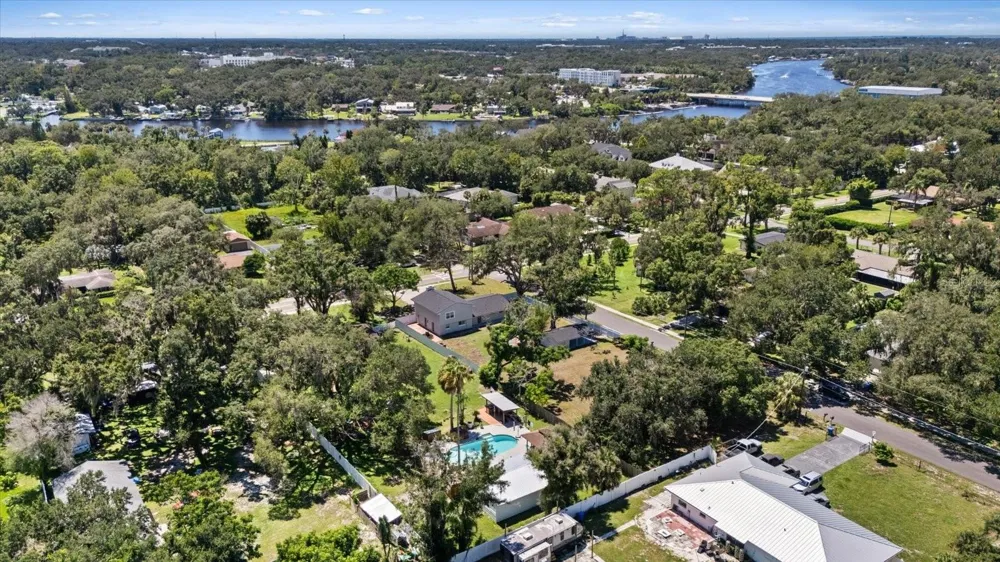 11002 RIVERVIEW DRIVE Riverview, FL 33578