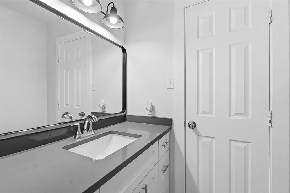 1911 Hearthside Drive #A Austin, TX 78757